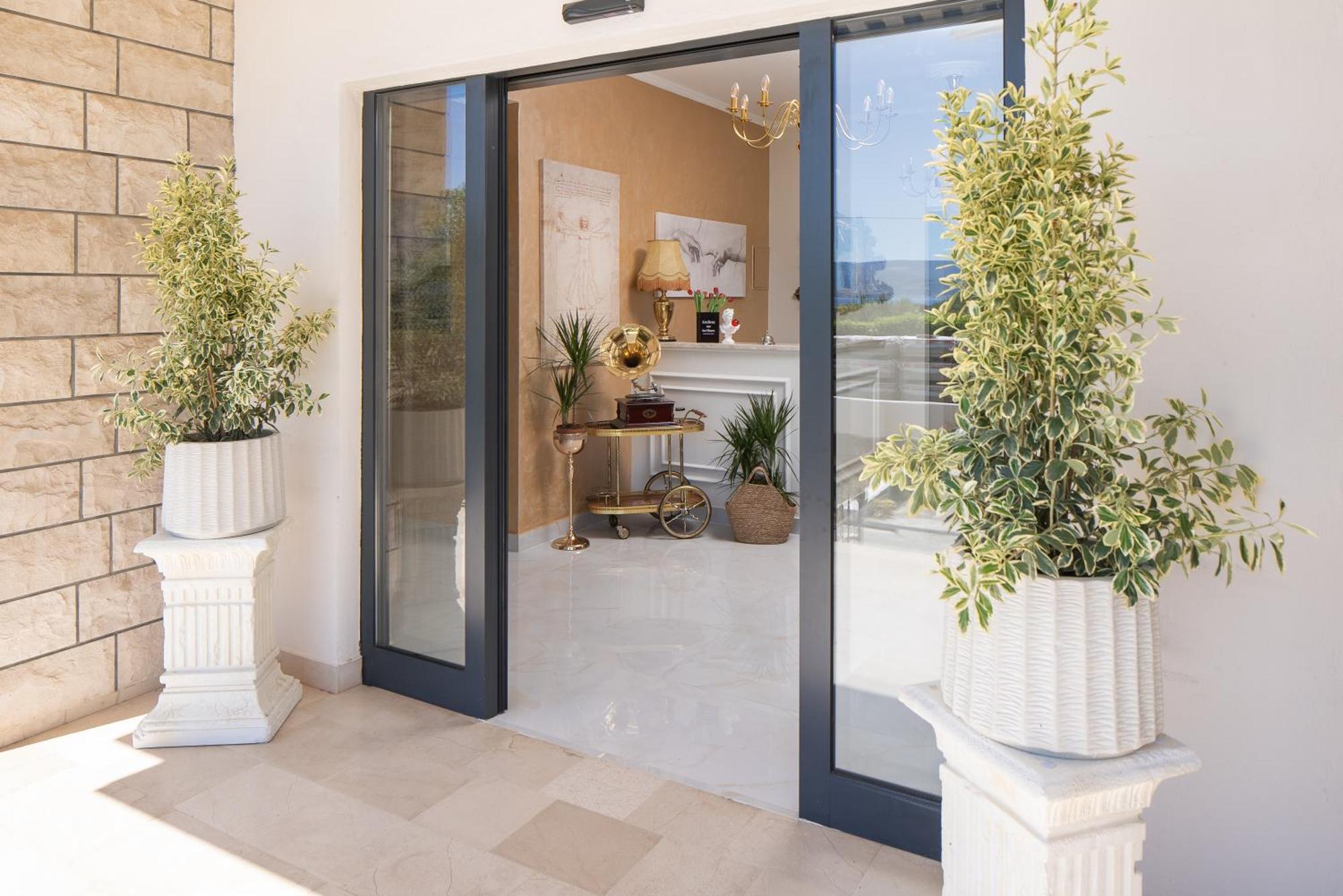 Storge Boutique Bed & Breakfast Omis Ngoại thất bức ảnh